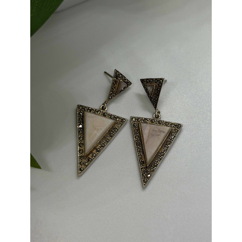 Vintage Elegant 925 Sterling Silver Pink Mother of Pearl & Marcasite Earrings