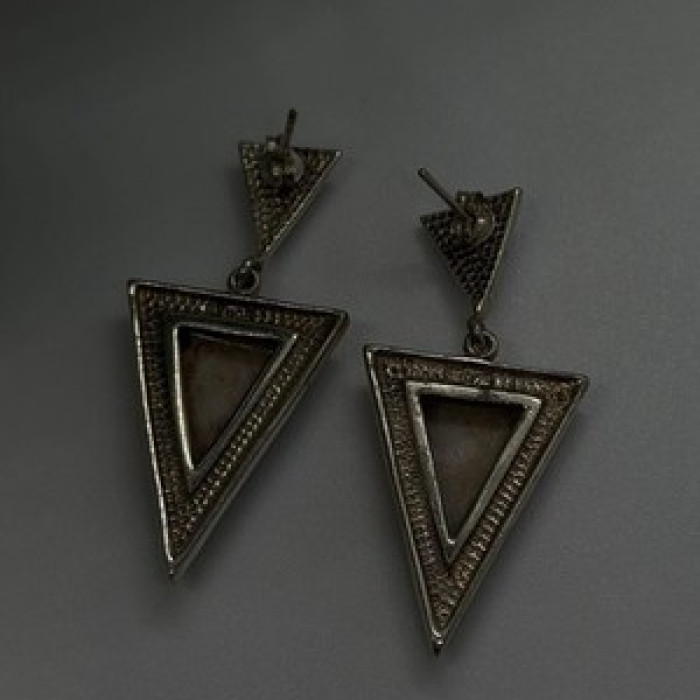 Vintage Elegant 925 Sterling Silver Pink Mother of Pearl & Marcasite Earrings
