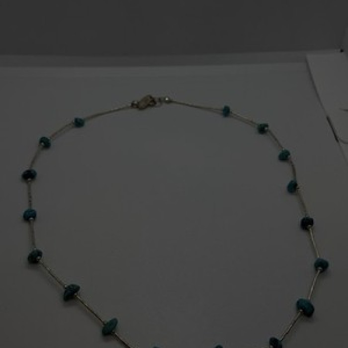 Beautiful Vintage 925 Sterling Silver Blue Turquoise Necklace