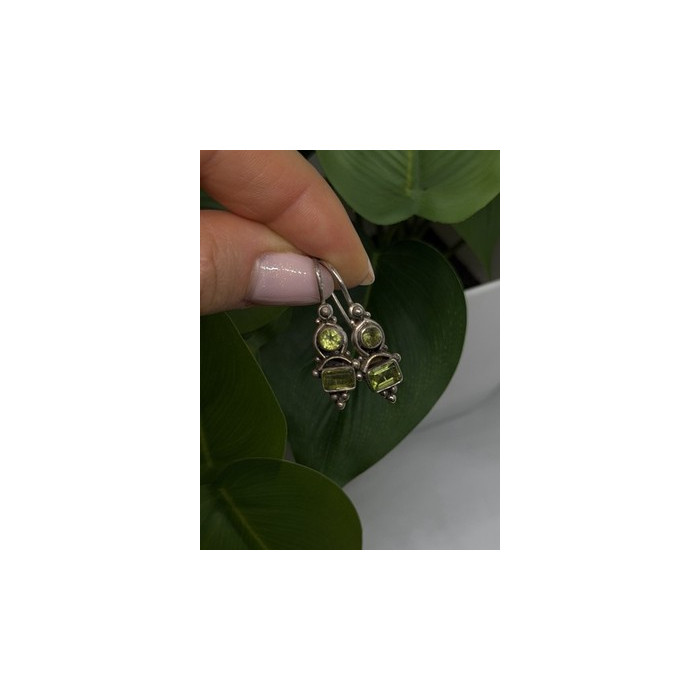 Vintage 925 Sterling Silver Green Peridot Earrings