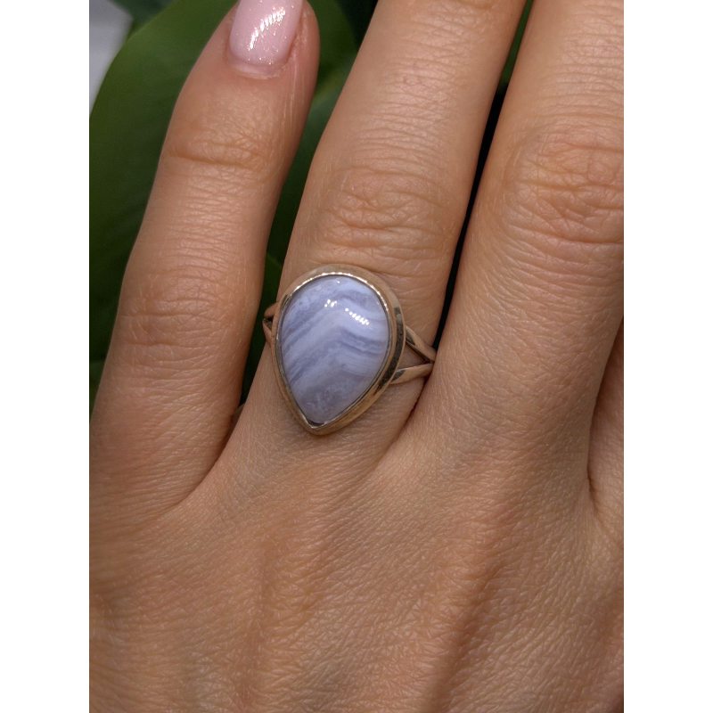 925 Sterling Silver Pear-Shaped Blue Lace Agate Ring Size 7.5
