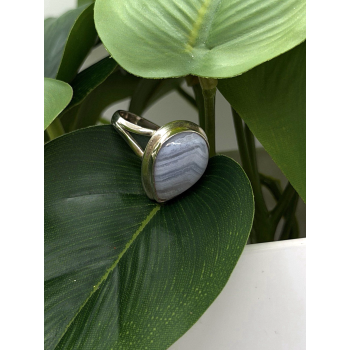 925 Sterling Silver Pear-Shaped Blue Lace Agate Ring Size 7.5