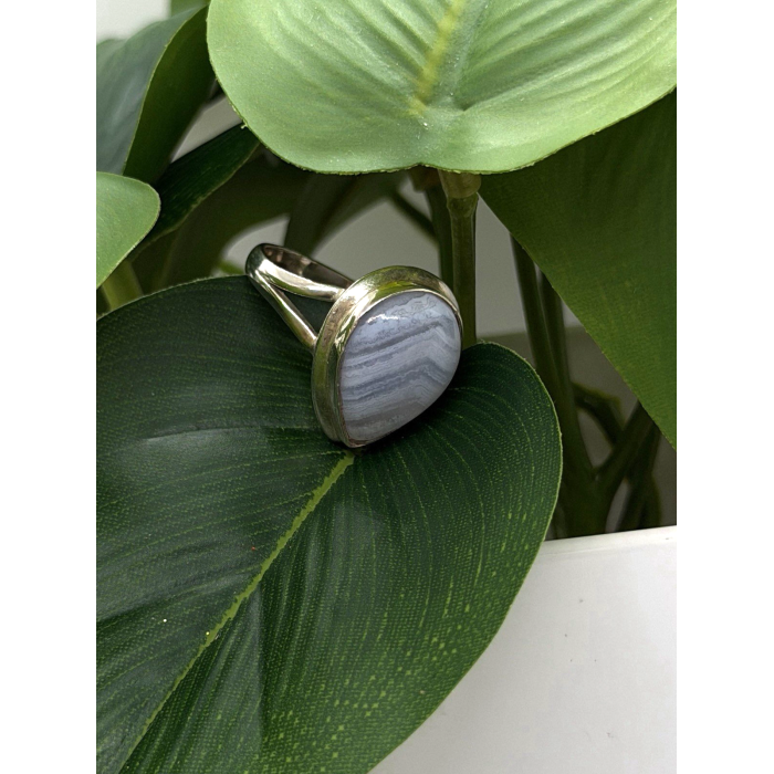 925 Sterling Silver Pear-Shaped Blue Lace Agate Ring Size 7.5