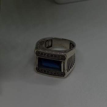 HarlemBling 925 Sterling Silver Sapphire & Marcasite Ring Size 8