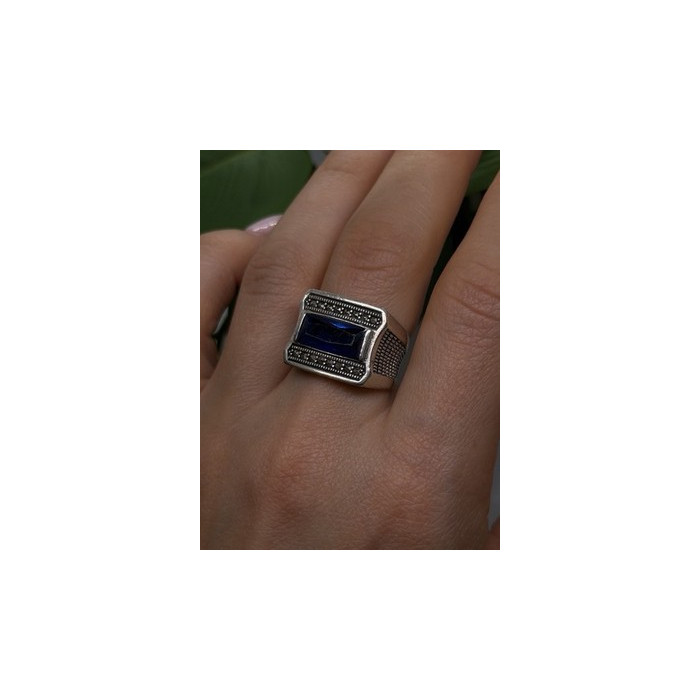 HarlemBling 925 Sterling Silver Sapphire & Marcasite Ring Size 8