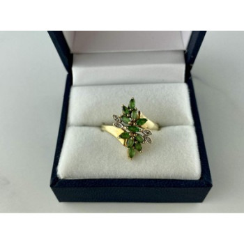 10K YELLOW GOLD  PERIDOT & DIAMONDS RING SIZE 8