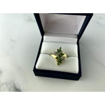 10K YELLOW GOLD  PERIDOT & DIAMONDS RING SIZE 8