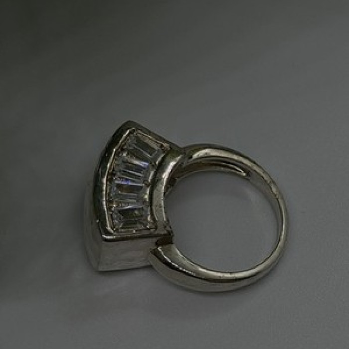 Unique Design 925 Sterling Silver White Colorless Spinel Ring Size 7
