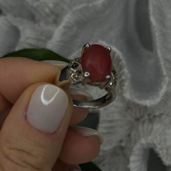 Vintage 925 Sterling Silver Red Jade & Marcasite Ring Size 6.5