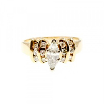 14K Yellow Gold Diamonds Ring Size 10.5