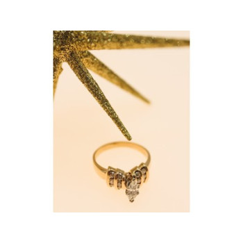 14K YELLOW GOLD DIAMONDS RING SIZE 10.5