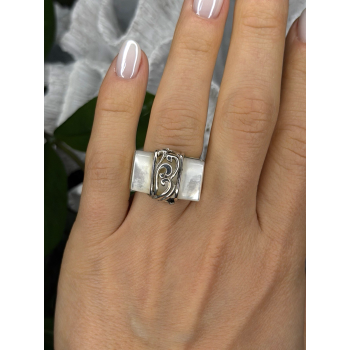 925 Sterling Silver White Abalone Mother of Pearl Ring Size 7