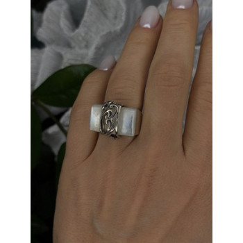 925 Sterling Silver White Abalone Mother of Pearl Ring Size 7