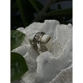 925 Sterling Silver White Abalone Mother of Pearl Ring Size 7