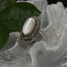 Elegant Vintage 925 Sterling Silver White Abalone & Marcasite Ring Size 9