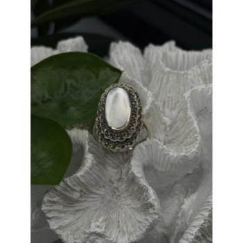 Elegant Vintage 925 Sterling Silver White Abalone & Marcasite Ring Size 9