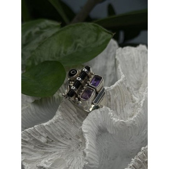 Unique Design Vintage 925 Sterling Silver Amethyst & Onyx & Peridot Ring Size 7
