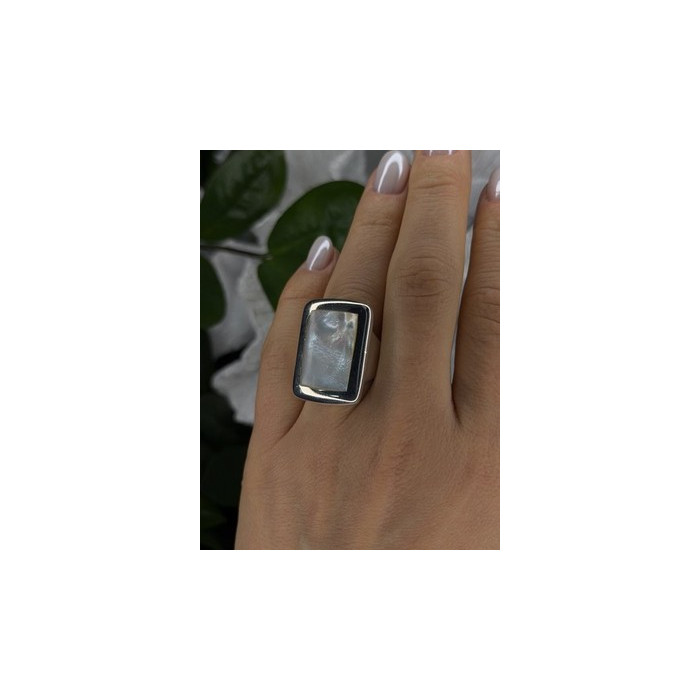 Elegant 925 Sterling Silver White Abalone Mother of Pearl Ring Size 7