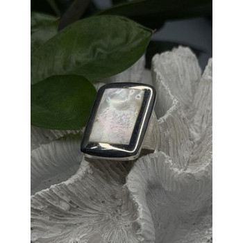 Elegant 925 Sterling Silver White Abalone Mother of Pearl Ring Size 7