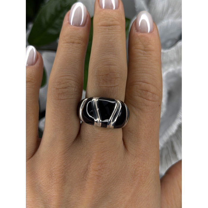 Elegant 925 Sterling Silver Black Onyx Ring Size 8.5