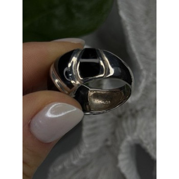 Elegant 925 Sterling Silver Black Onyx Ring Size 8.5