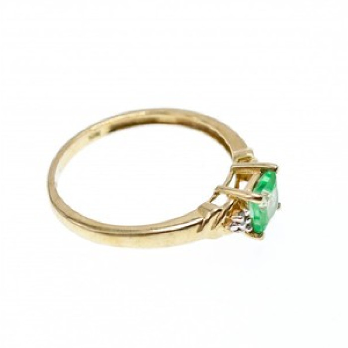 10K Yellow Gold Tsavorite & Diamonds Ring Size 6.25