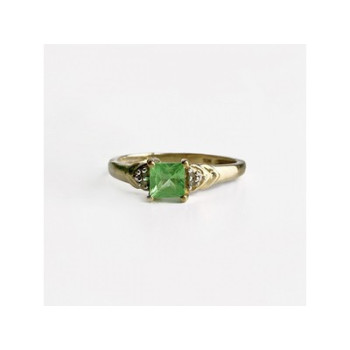 10K YELLOW GOLD TSAVORITE & DIAMONDS RING SIZE 6.25