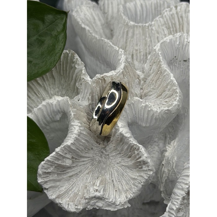 925 Sterling Silver & Yellow Gold Plated Ring Size 7