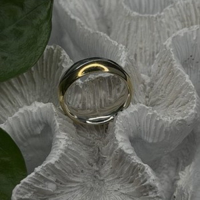 925 Sterling Silver & Yellow Gold Plated Ring Size 7