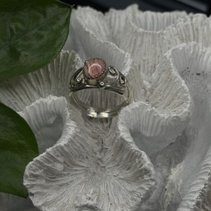 925 Sterling Silver Pink Rhodochrosite Ring Size 8