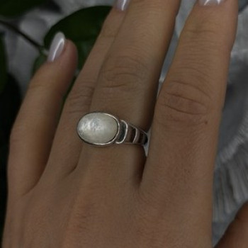 925 Sterling Silver White Abalone Mother of Pearl Ring Size 7