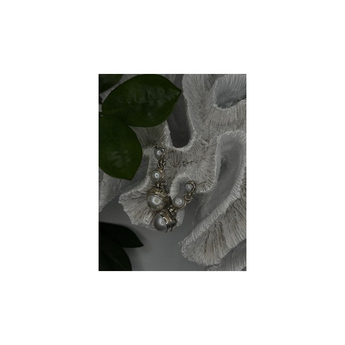 Beautiful Dangle 925 Sterling Silver White Pearls Earrings