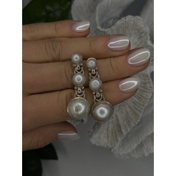 Beautiful Dangle 925 Sterling Silver White Pearls Earrings