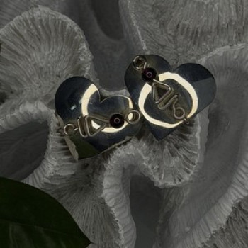 Vintage Scapes 925 Sterling Silver Heart Purple Agate Earrings
