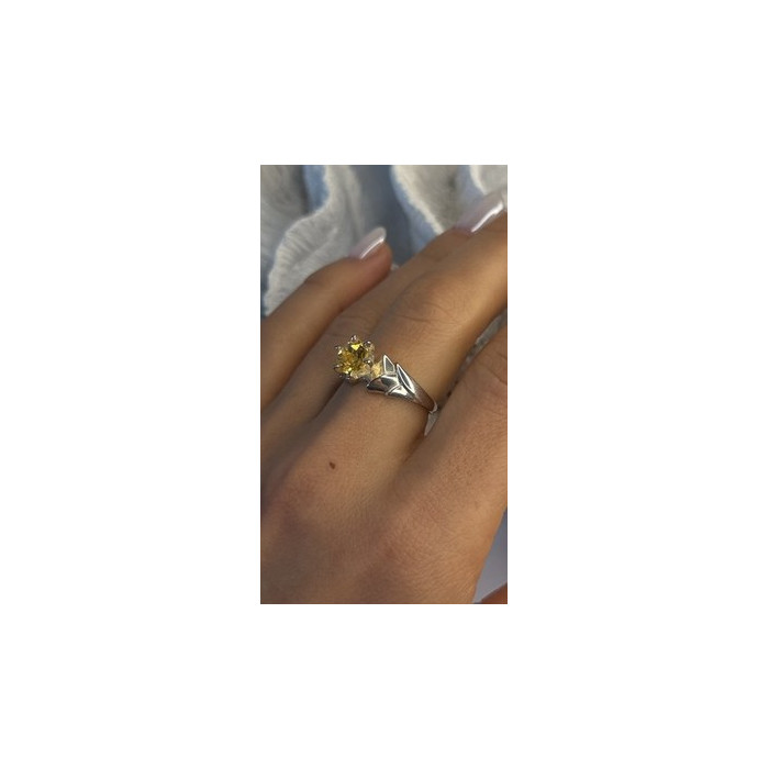 Elegant 925 Sterling Silver Yellow Citrine Ring Size 8