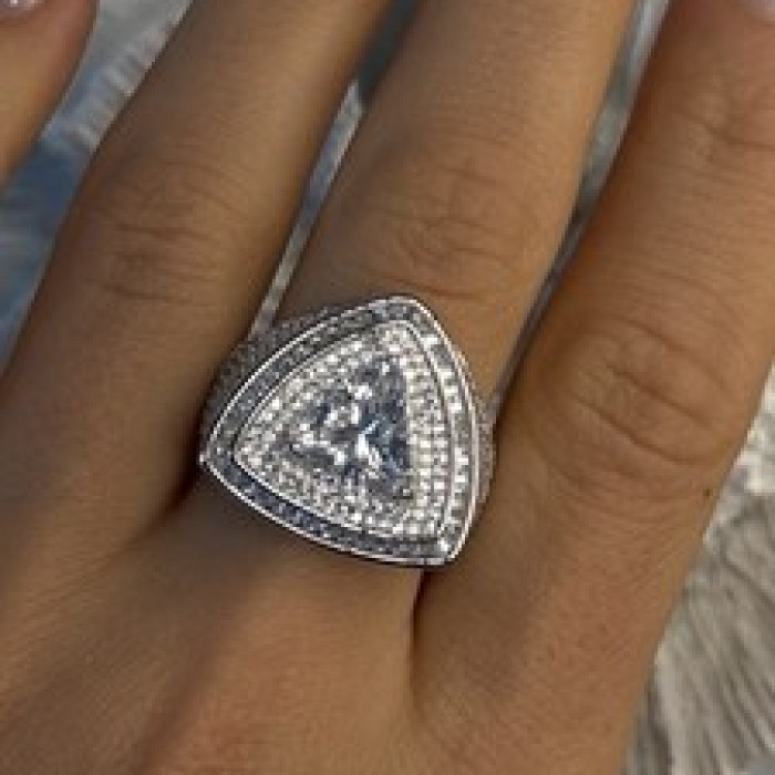 Unisex 925 Sterling Silver Trillion-Cut Simulated Diamond Cz Stones Ring Size 10