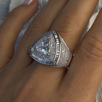 Unisex 925 Sterling Silver Trillion-Cut Simulated Diamond Cz Stones Ring Size 10