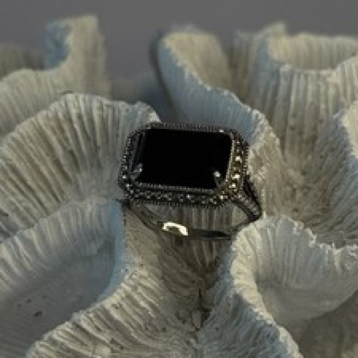 Marc 925 Sterling Silver Black Onyx Ring Size 8