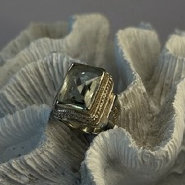 Vintage Style 925 Sterling Silver Quartz Stone Ring Size 6