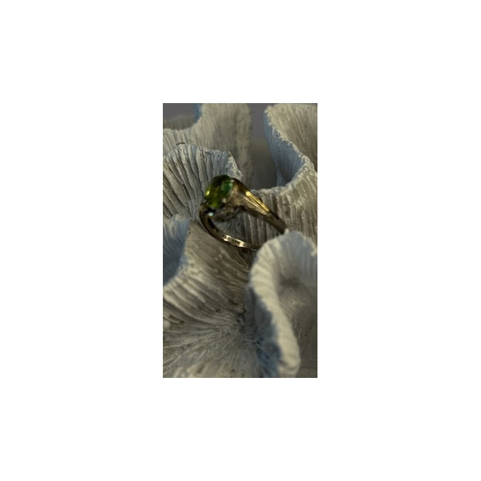 925 Sterling Silver & 10K yellow Gold Part Peridot & Diamonds Ring Size 7