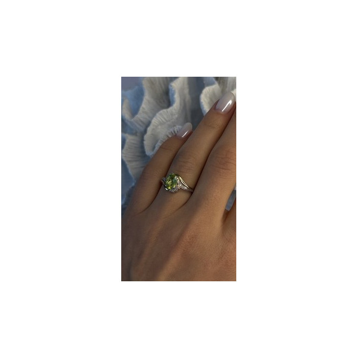 925 Sterling Silver & 10K yellow Gold Part Peridot & Diamonds Ring Size 7