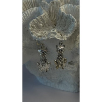 Dangle 925 Sterling Silver Cat Earrings Head allows for movement