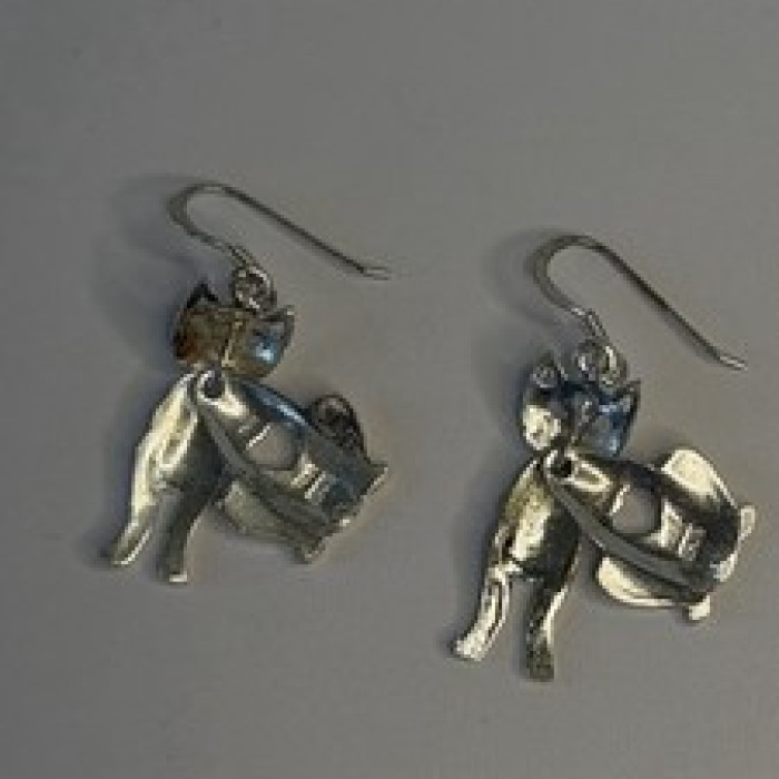 Dangle 925 Sterling Silver Cat Earrings Head allows for movement