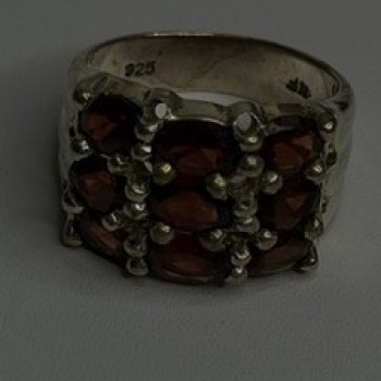 Vintage 925 Sterling Red Garnet Silver Ring Size 7