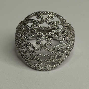 Elegant 925 Sterling Silver Diamonds Ring Size 9