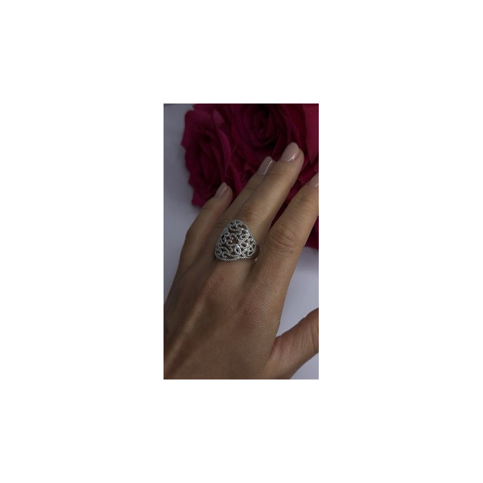 Elegant 925 Sterling Silver Diamonds Ring Size 9
