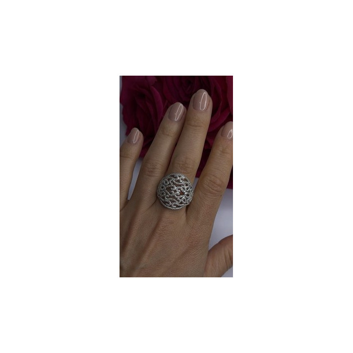 Elegant 925 Sterling Silver Diamonds Ring Size 9