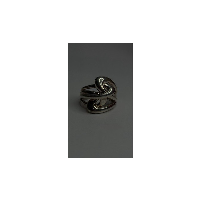 Unique Design 925 Sterling Silver Ring Size 7