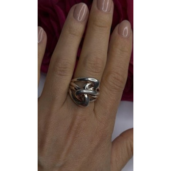 Unique Design 925 Sterling Silver Ring Size 7