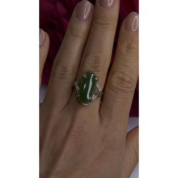 925 Sterling Silver Green Jade Ring Size 8